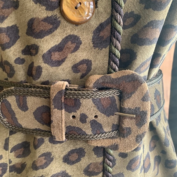 Beautiful suede leather jacket with matching belt - Picture 2 of 6